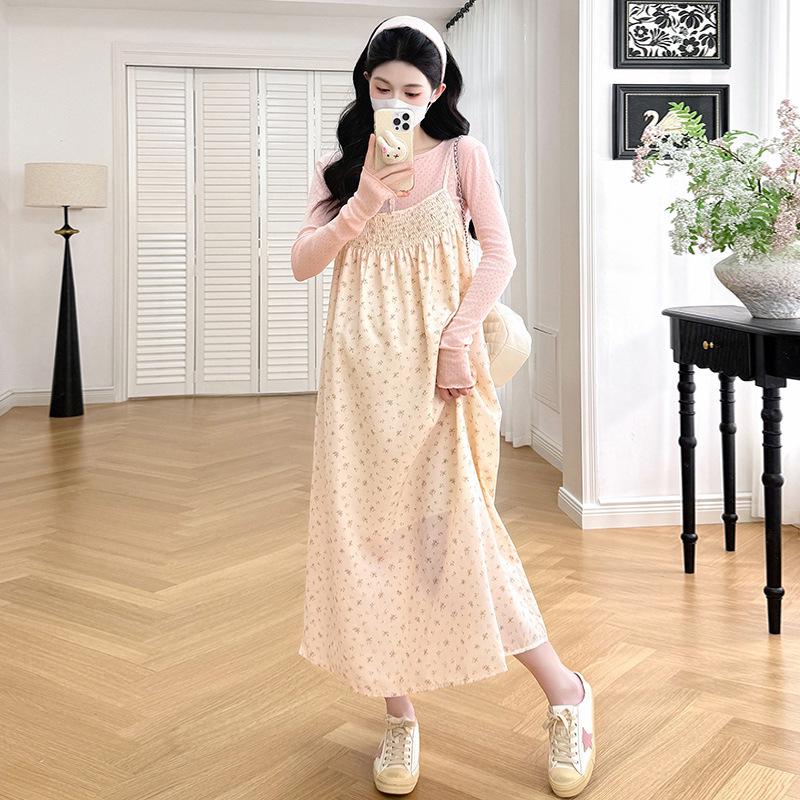 Spring/Summer 2026 Pink Fairy Youthful Top & Slimming Floral Camisole Dress