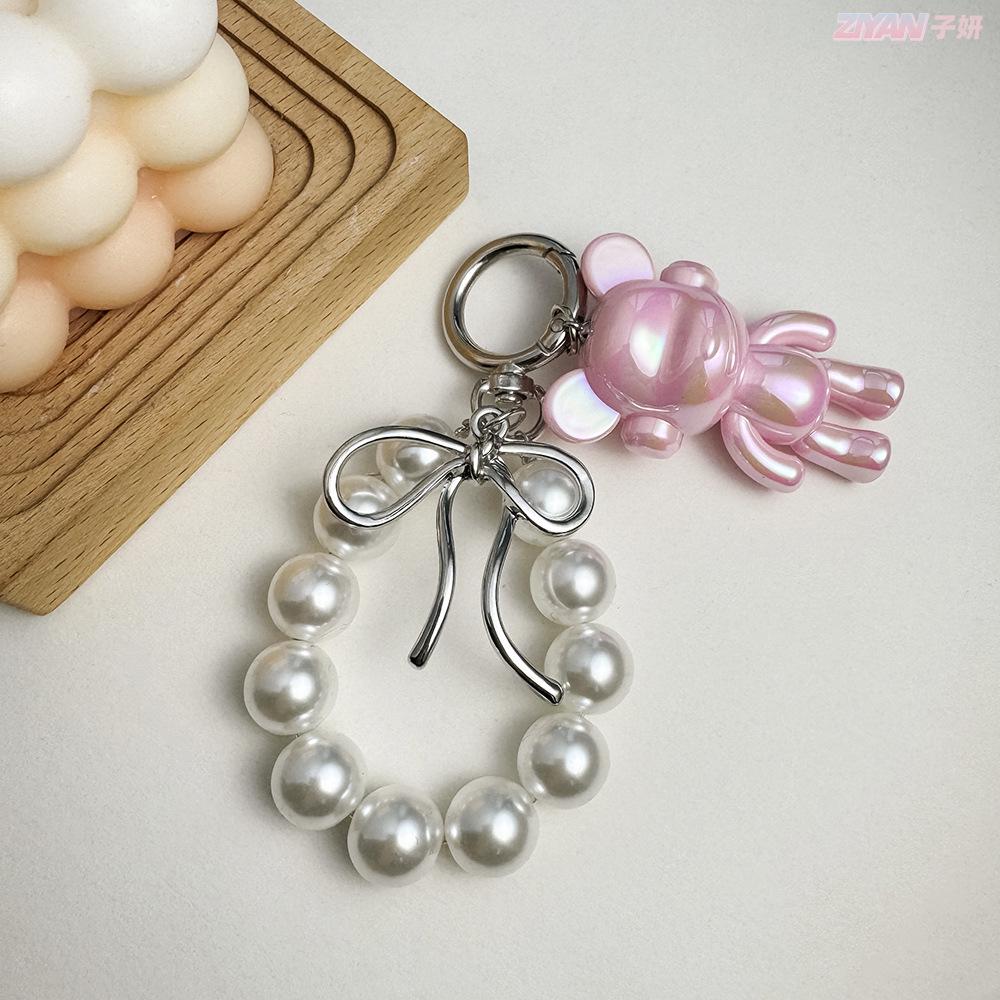 Korean Style Keychain Pendant: Metal Irregular Bow with Pearl Beads for Phone or Bag Accessories
