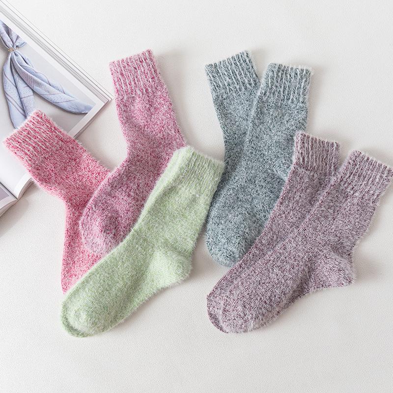 5 Paires de Chaussettes Mi-Tubes d'Hiver pour Femmes en Faux Furets Nouveaux et Laine de Lapin Chaude
