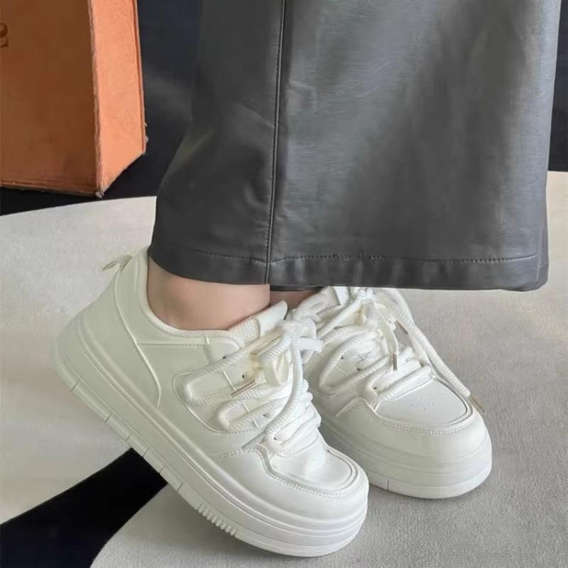 Fashion Women's Sports Shoes Summer Women's Sports Thick-Soled Shoes Mesh Lace-up Women's Casual Fashion Vulcanized Shoes