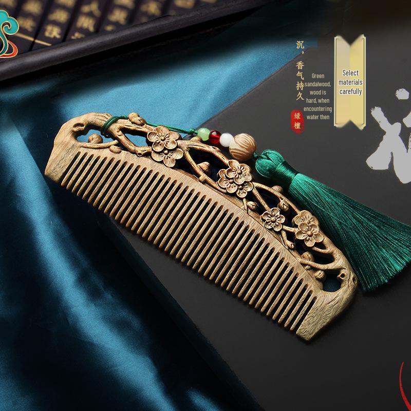 Natural Green Sandalwood Carved Fine-toothed Comb - Static-free Portable Comb for Women with Long Hair