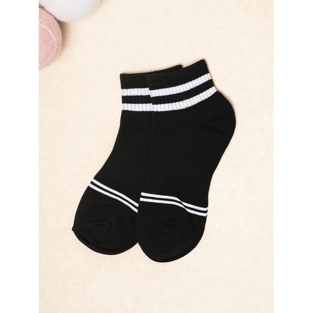 

Короткие носки DaiSo Women S Running SockS черного цвета