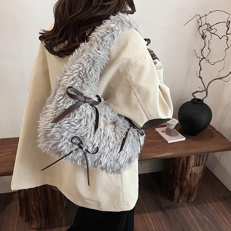 Женская осенне-зимняя плюшевая кудрявая сумка-мессенджер Соевое молоко - Ручной работы милая сумка через плечо 35x10x27 серый 1677₽