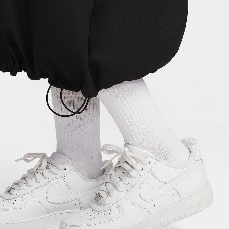 Nike Women's Sportswear Street Cargo Skirt