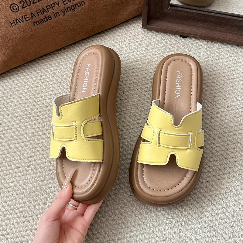 Thick-bottomed cool slippers women's summer new non-slip soft bottom lightweight one-word drag with skirt