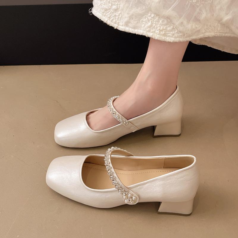 

Fashion Women s Spring New Popular Square Toe Shallow Mouth Flower Slip Strap Soft Sole Non-slip Low Top Single Shoes High-heeled Shoes 35 бежевый
