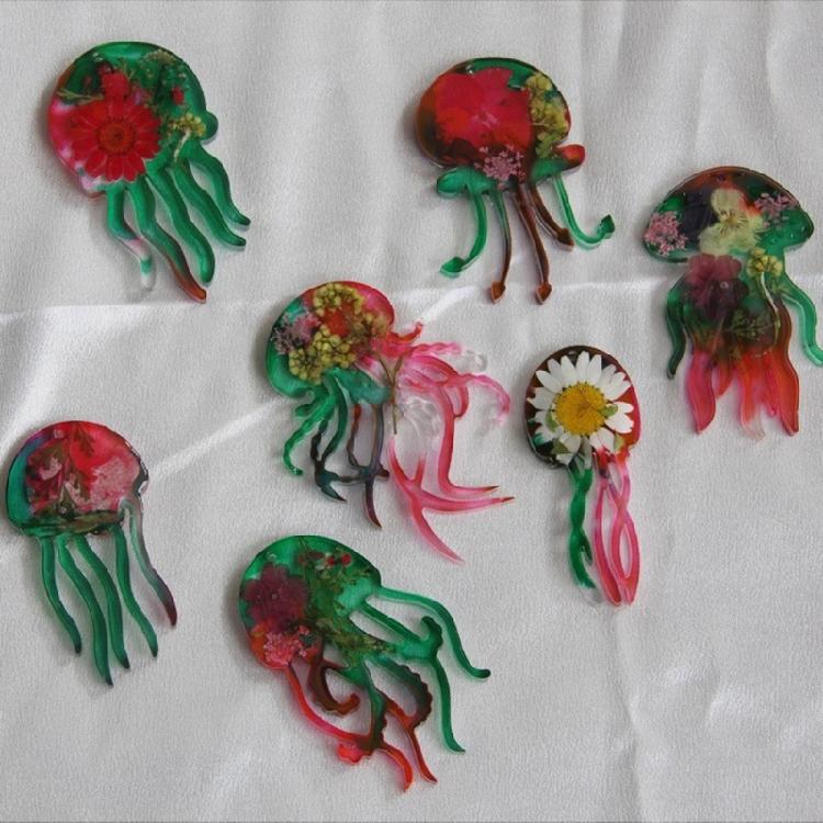 Professional Grade Silicone Jellyfish Pendant Mold For Long Lasting Use In DIY Artisanal Jewelry Production