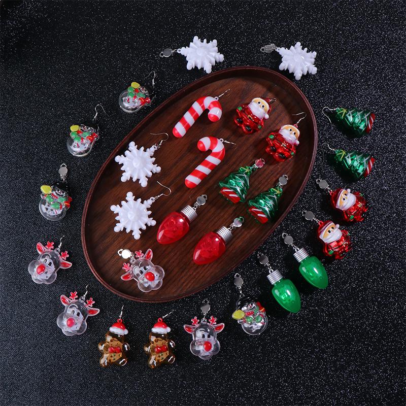 Svítící Merry Christmas Náušnice Santa Claus Vánoční strom Vánoční Sněhulák Náušnice Lesklé šperky Led náušnice
