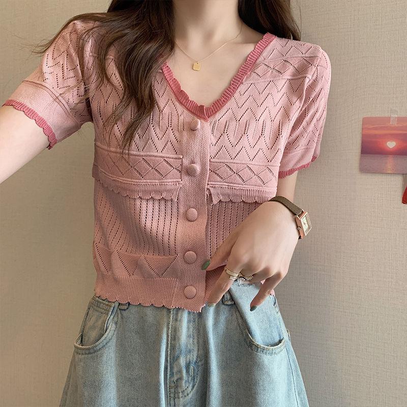 Ice Silk Short Sleeved T-shirt for Women In Summer Thin Cut with A Unique Design That Covers The Belly. Short Cut Hollow Knit Top
