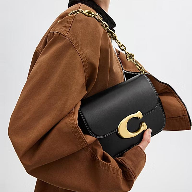 Coach Idol 21 Gold Logo Magnetic Closure Leather Crossbody Shoulder Bag Small Women bags Black CW648-B4BK