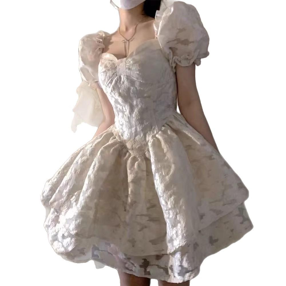 Summer women's clothing French retro waist high-end temperament bubble sleeve princess dress gentle wind puffy dress