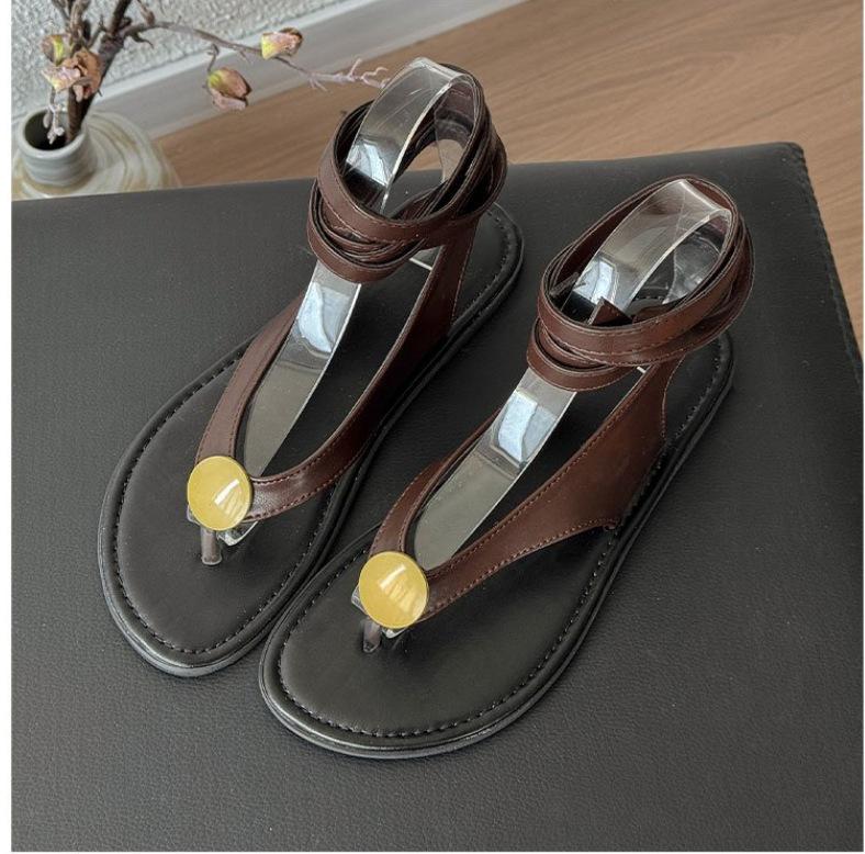 

French Roman sandals women s new toe metal foreign trade cross strap flat soft sole beach shoes women 43 коричневый