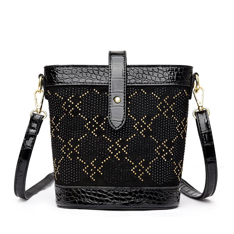 

Новая летняя сумка с инкрустацией бриллиантами, женская универсальная сумка для мобильного телефона, нишевая высококачественная сумка-ведро на одно плечо через плечо