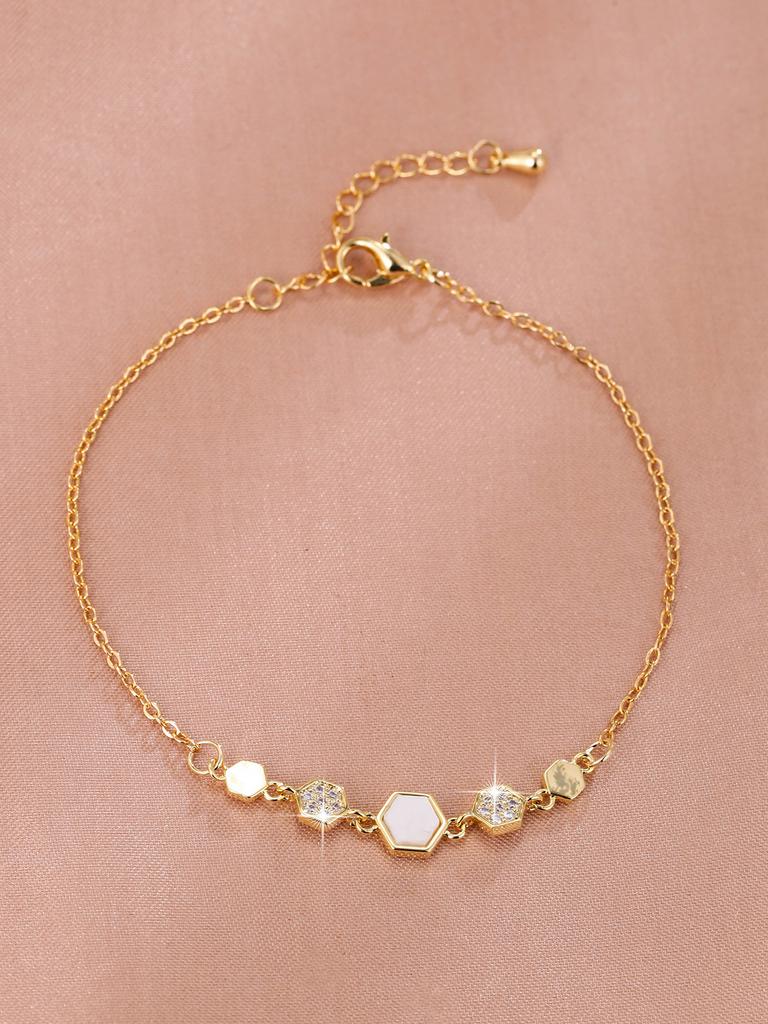 Fashion Micro Inlaid Zircon Bracelet Female Six Deformation Shell Bracelet Personality Fashion Exquisite Opal Bracelet