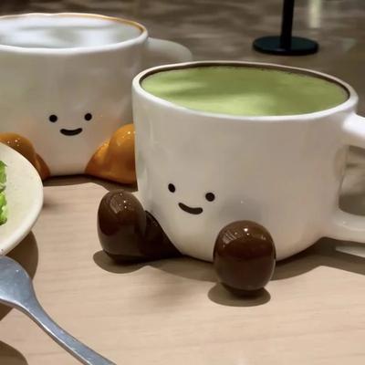Cartoon Sitzhaltung Kaffeetasse Niedlicher Stil Keramiktasse Mädchen Haushalt Frühstück Hafermilchbecher Büro Schreibtisch Dekoration