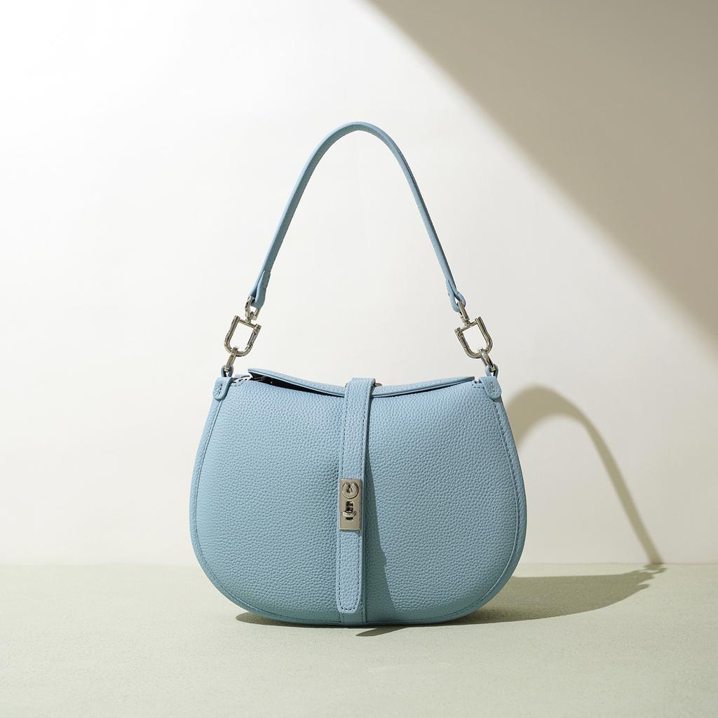 New Women's Genuine Leather Crescent Bag Niche Luxury Design Hand Shoulder Crossbody Bag Fashion Minimalist Classic Commuter Daily Use Bag