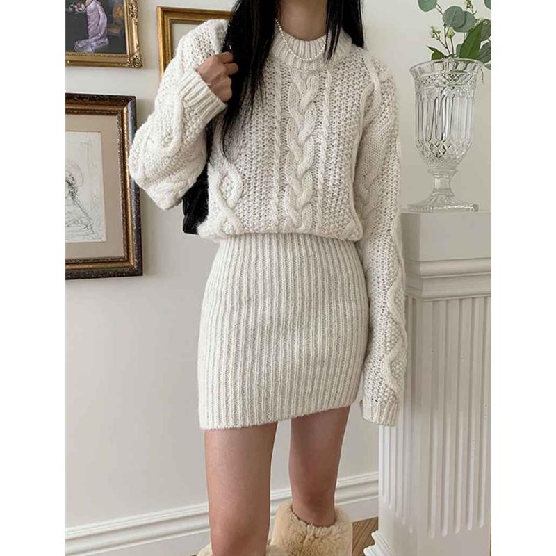 

Autumn and winter retro twist sweet knitted dress, fashionable and elegant all-match mid-length ladies sweater skirt 6795# One size бежевий