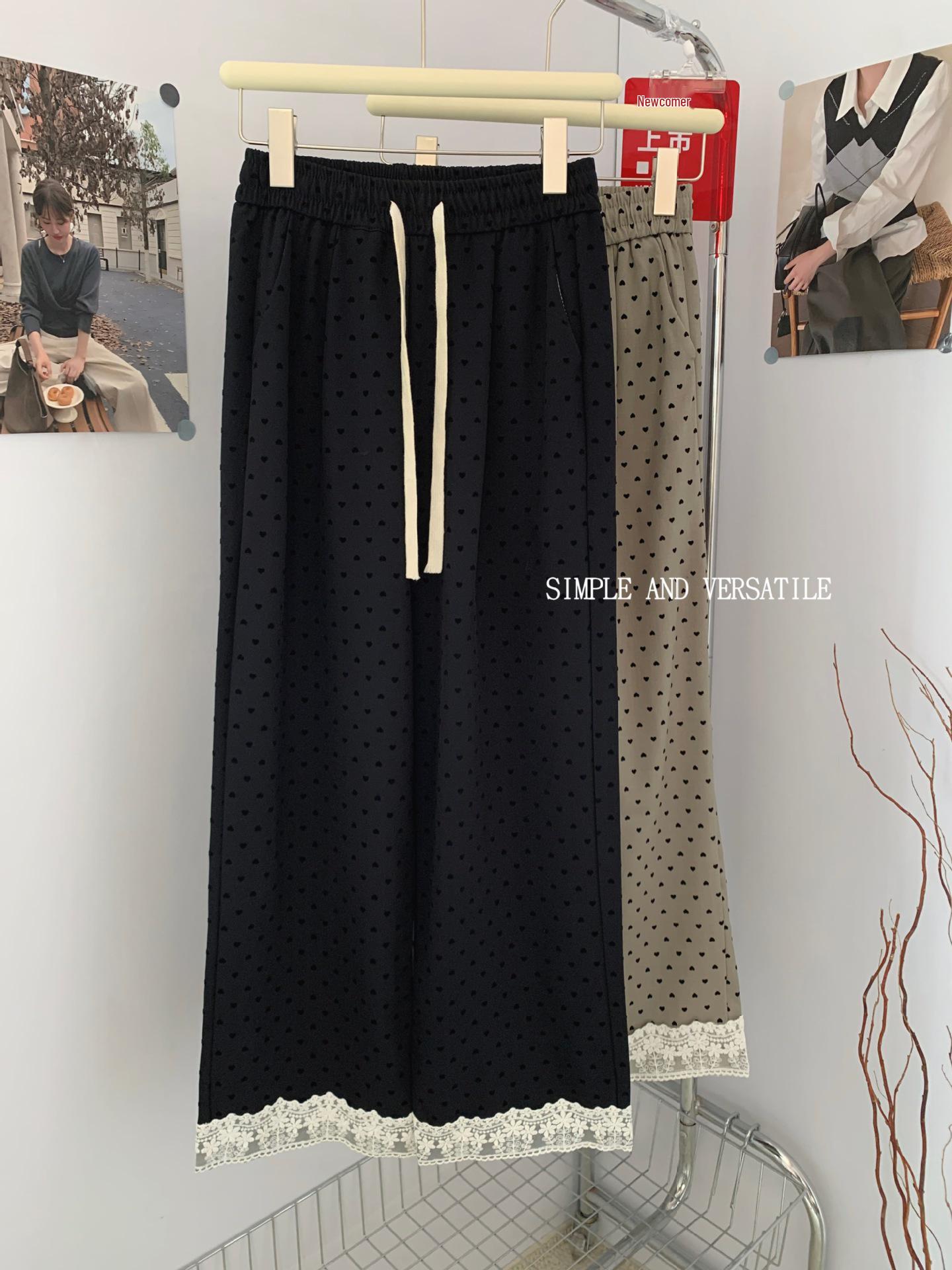 Women s Heart Embroidery Lace Trim Cropped Pants - French Style, Comfortable Casual Wear for Spring/Autumn 2026 M чёрный