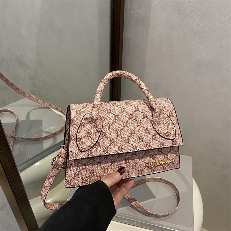 Retro Simple Shoulder Bag Women's 2025 New Fashion Simple Handbag Casual Commuter Small Square Bag Messenger Bag
