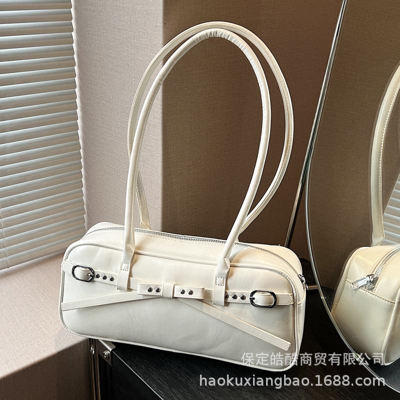 Large-capacity Bag Women's Versatile 2025 New Niche Design Shoulder Underarm Bag Fashionable Boston Bowling Bag