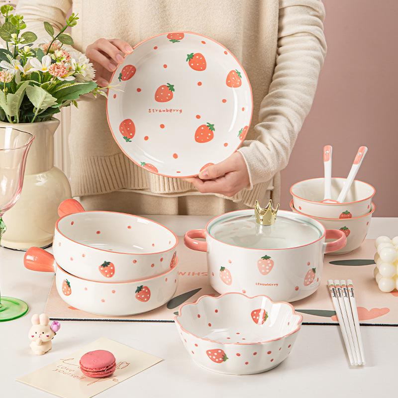 Strawberry Ceramic Bowl & Plate Set: Cute, Girly Dinnerware for Kids' Meals