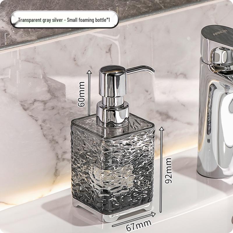 Dávkovač na pěnové mýdlo na ruce a šampon