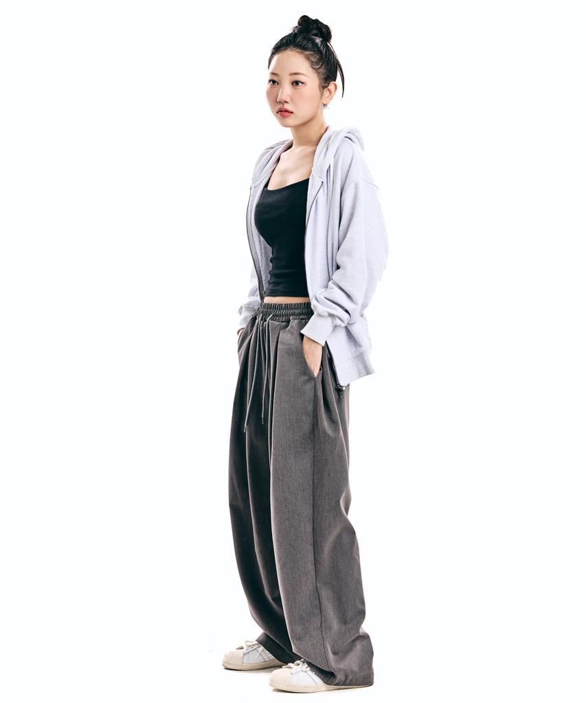 Descheuis Side-Pleated Balloon Fit Slacks_Charcoal