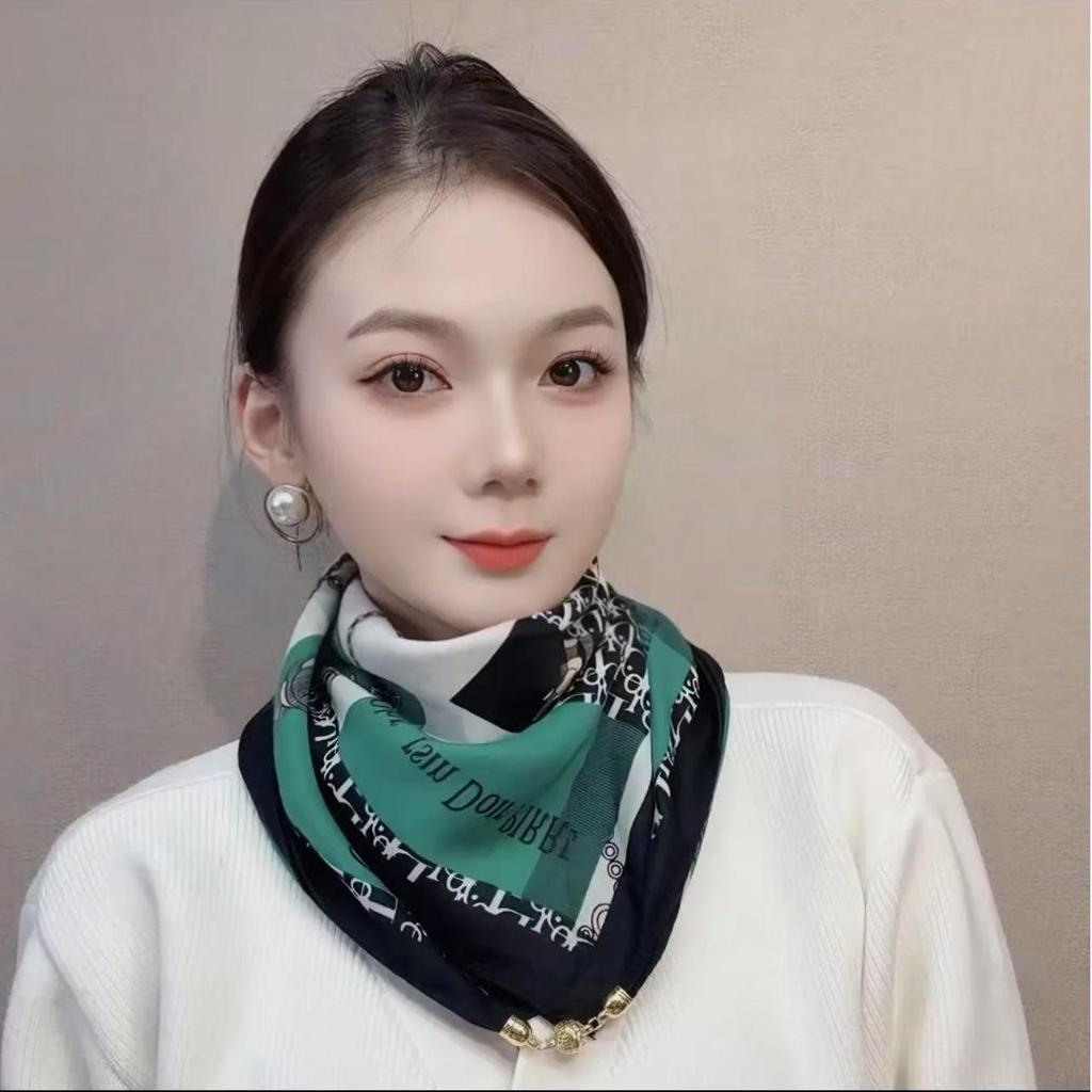 Spring & Autumn Influencer Silk Scarf: Trendy, Versatile, Elegant Style for Ladies