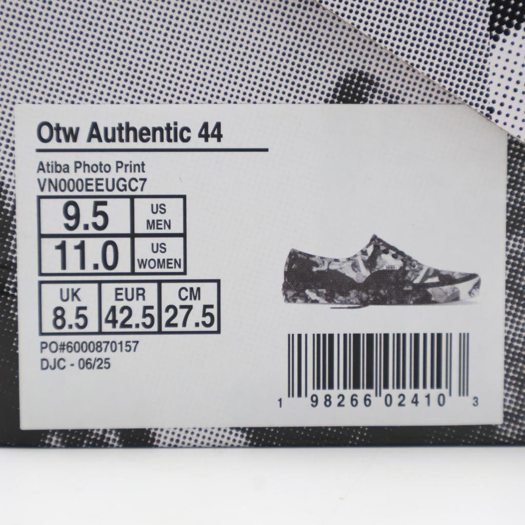 VN000EEUGC7 Atiba Jefferson OTW par Vans Authentic Noir Gris (Pour des hommes)