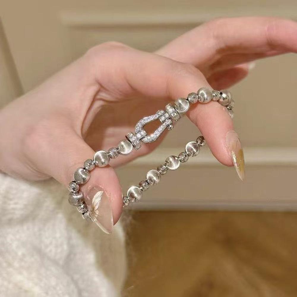 

Retro Brushed Horseshoe Buckle Bracelet Light Luxury High-end Bracelet French Exquisite Versatile Women s Jewelry серебряный