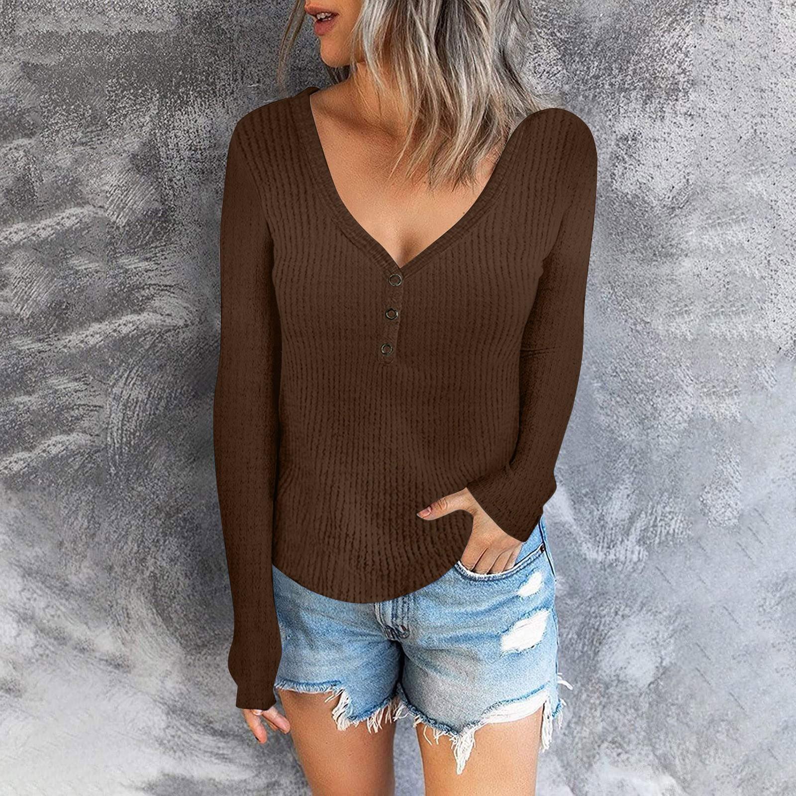 Women s Casual Long Sleeved V-neck Button Color Slim Fitting Top M коричневый