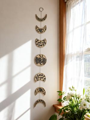 Boho Mondphasen Wandbehang Dekor, Mondzyklus Kunst Ornamente mit floralem Muster, Spirituelle Heimdeko für Wohnzimmer & Schlafzimmer Geschenk