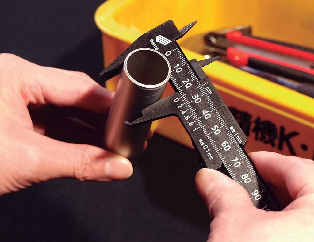 Niigata Seiki SK Plastic with Depth Black Caliper, Lightweight, Easy-to-Read Scale, 100mm, PC-100KD Bar,