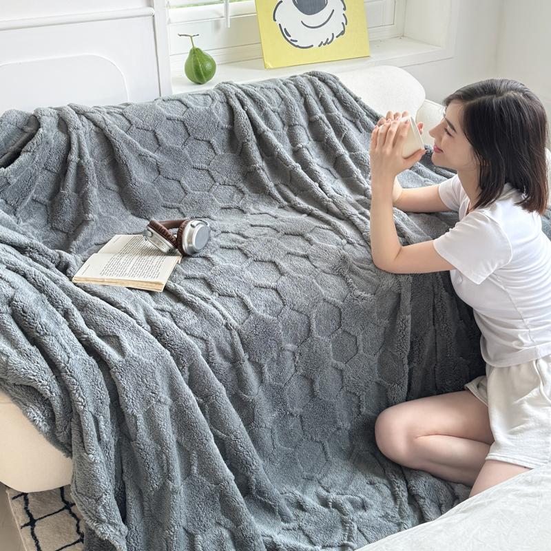 Super Soft Blanket Warm Flannel Plaid Solid Color Bedsheet Sofa Towel Nap Shawl Skin-friendly Blankets cobijas de camas