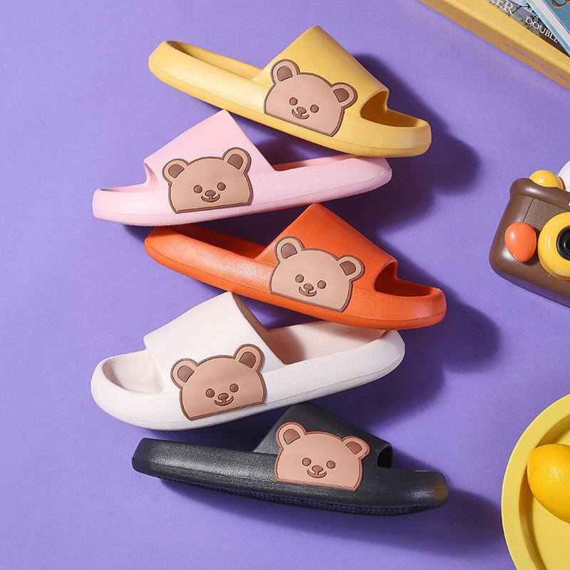 Cartoon Bear Thick-Soled Summer Sandals: Unisex Outdoor & Bathroom Wear