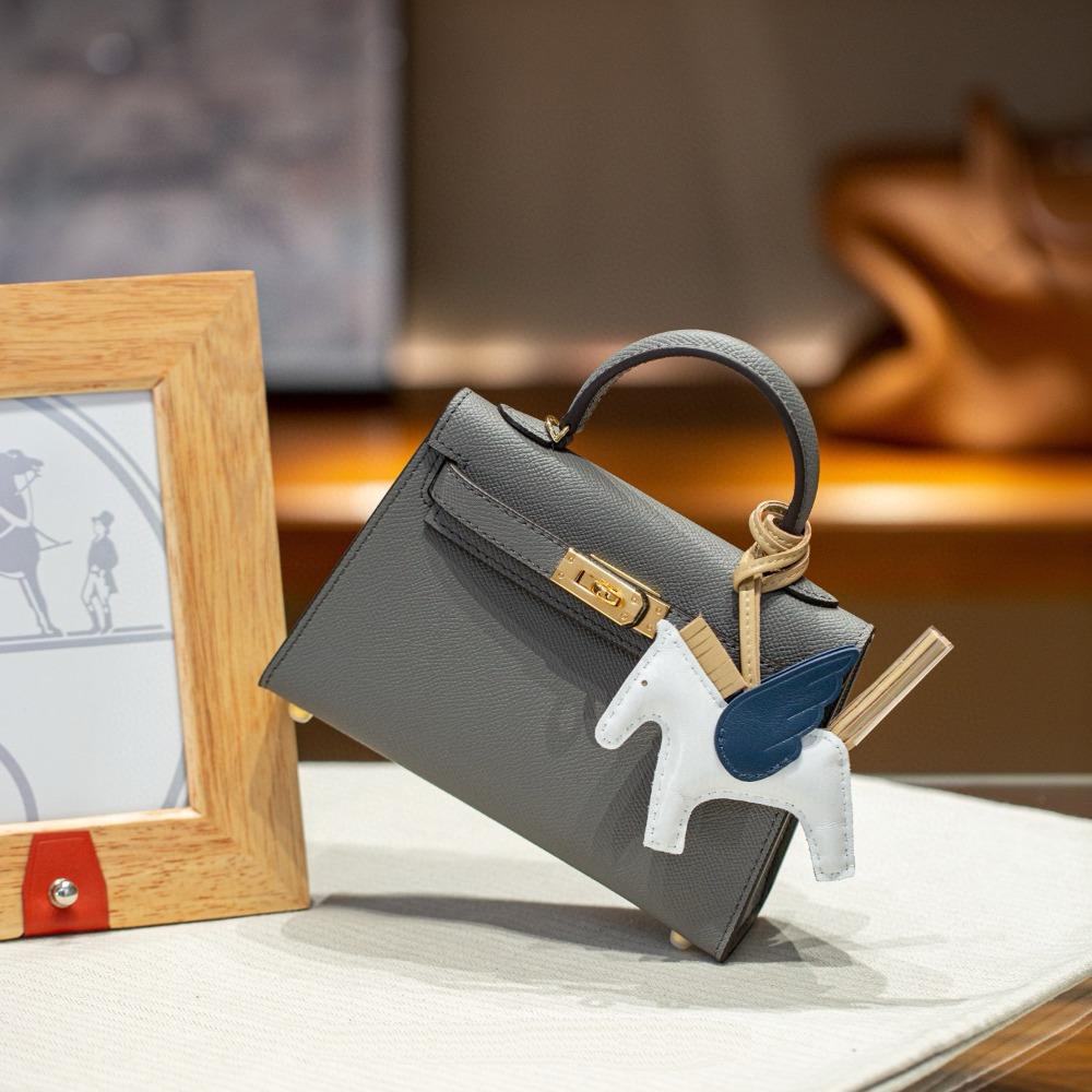 Taštička z ovčí kůže druhé generace 19 cm Imitace pravé kůže Do ruky Malá taštička Dámská Mini přes rameno