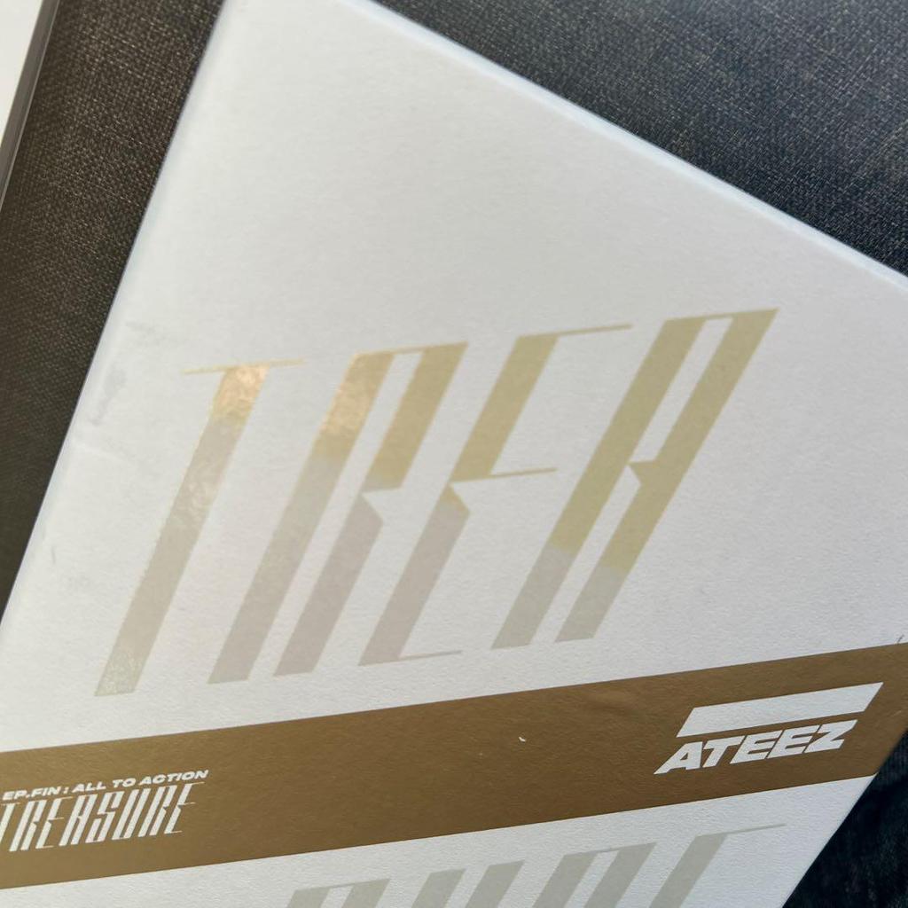 [USED] ATEEZ TREASURE EP.FIN: ALL TO ACTION White