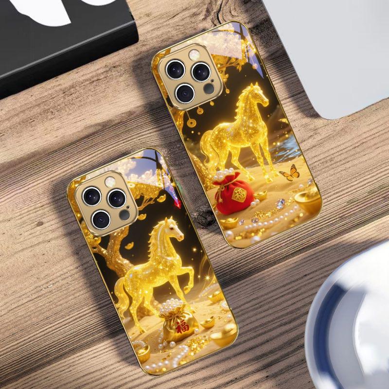 The Golden Fighting Horse For IPhone 16 17Pro Max 15 P ro 14 13 Plus 12 Mini 11Pro Max XR 16E 17 Air Golden glass phone case