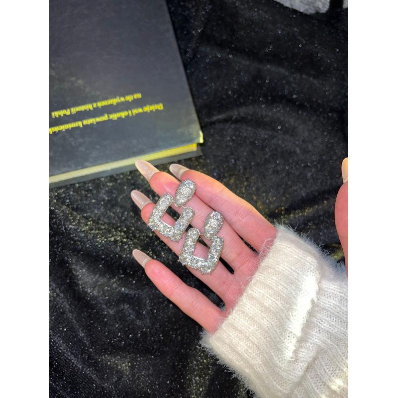 Korean Style Rhinestone Stud Earrings: Bold, Versatile, and Aesthetic