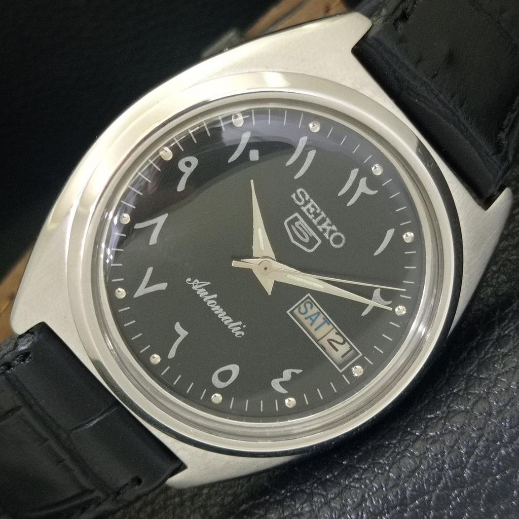 

SEIKO 5 AUTOMATIC JAPAN 7009A MENS VINTAGE ARABIC BLACK DIAL WATCH a703050-1 R212-a703050