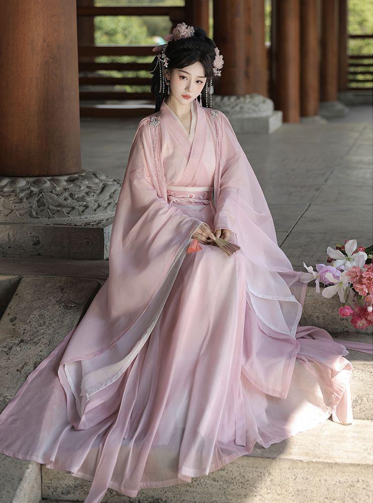 2026 Women's Wei Jin Hanfu: Elegant Fairy Large-Sleeve Embroidered Xianxia Ancient Costume