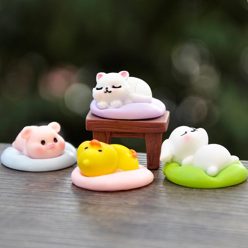 Animal Dog Cat Sleeping Series Toys Figurines Desktop Car Statues Decorations