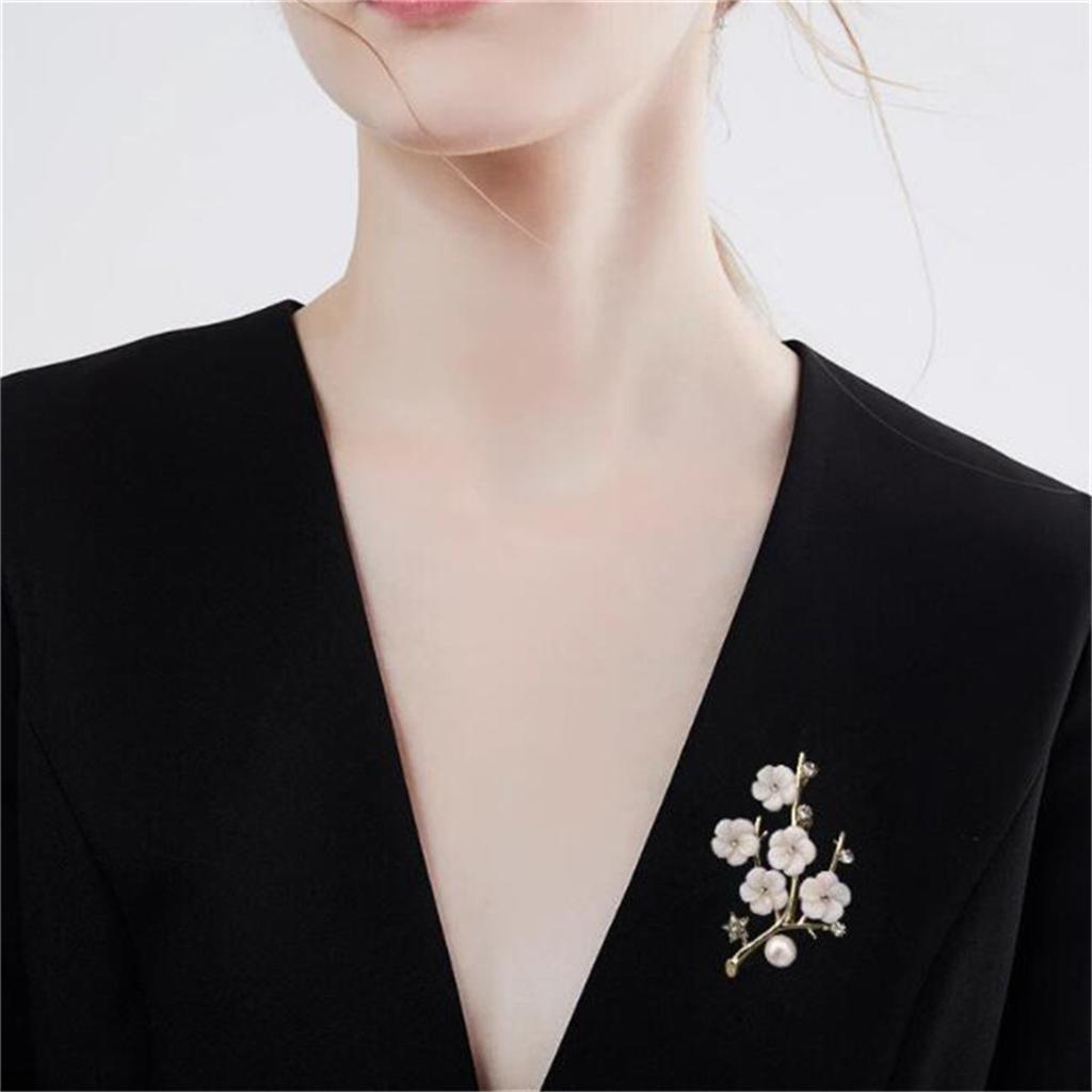 Rinhoo Fashion Imitation Pearl Zircon Tassel Safety Pins For Women Simple Snowflake Flower Brooch Bouquet Clothes Badges Jewelry