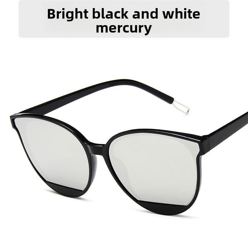 Trendy Big Frame Sunglasses With Uv Block For Fashionable Party And Daily Use