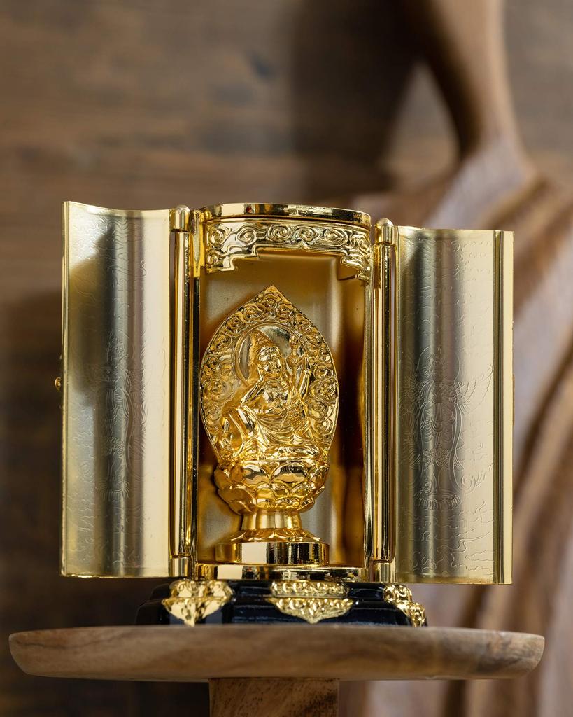 Buddhist statue Nyoirin Kannon Bodhisattva with shrine Takaoka copperware Kannon Bodhisattva (gold plated/24K) - "Tendai, Shingon, Rinzai" (Nyoirin Z)