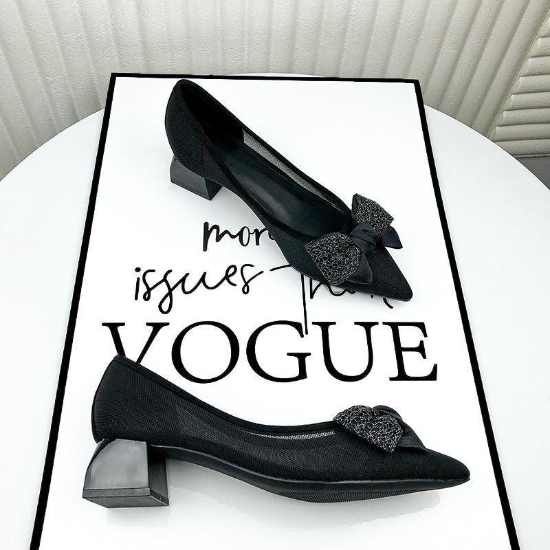 

- Сетчатые туфли на высоком каблуке женские новые черные профессиональные бант полые толстые документальные 34