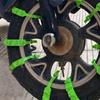 10 Stück Anti-Rutsch Schneeketten für Motorräder Fahrräder Winterreifen Räder Rutschfeste Kabelbinder Motorrad Notfall Reifenkette Werkzeug