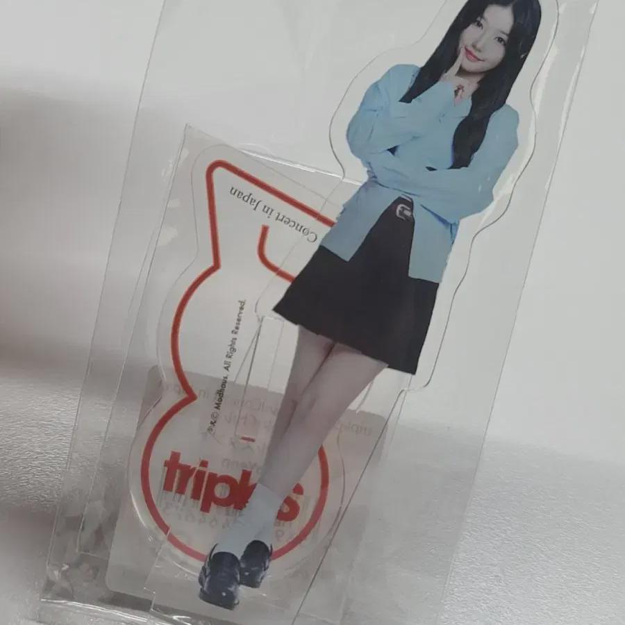 

Акриловая подставка Triple S Hotchi Kim Yu-yeon