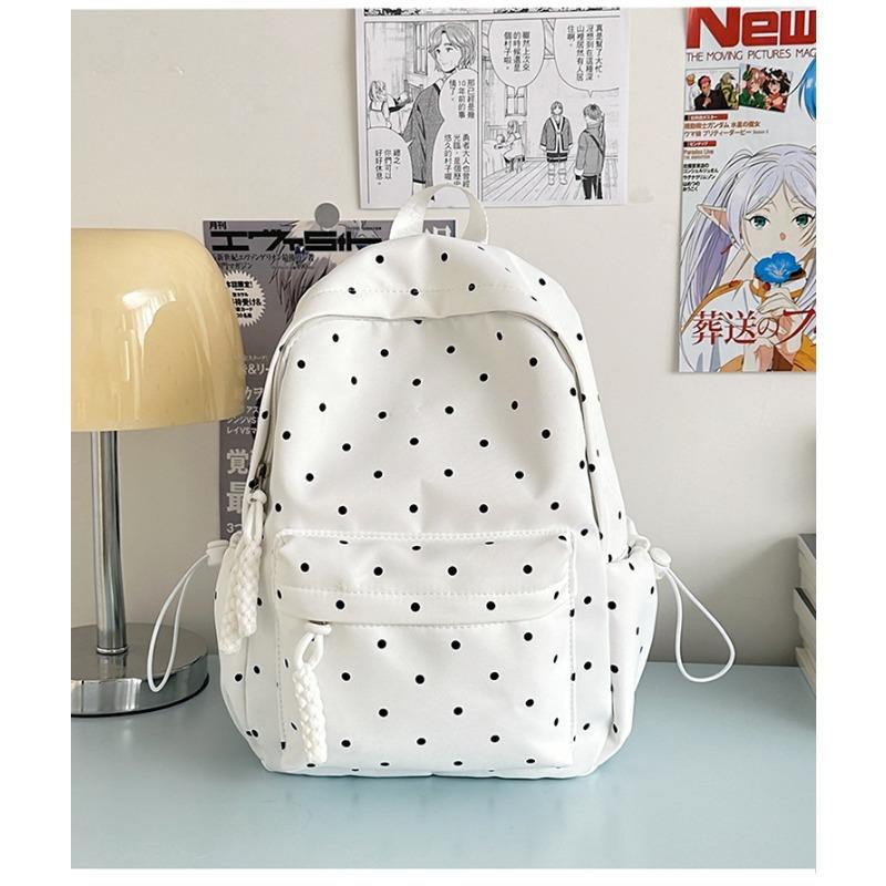 New Japanese high-value, fresh and sweet candy-colored backpack, lightweight and large-capacity travel backpack for junior high school students