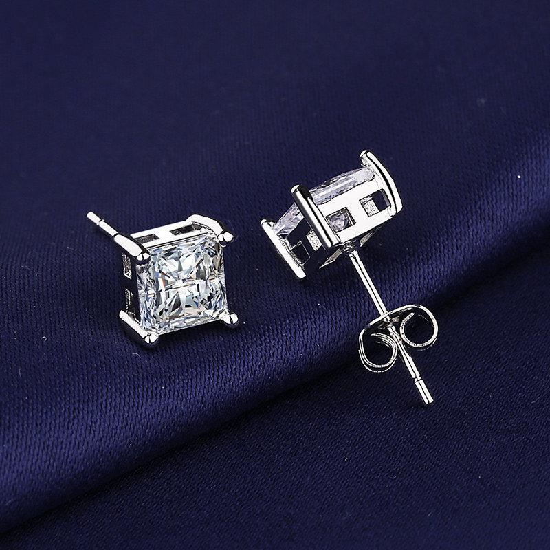 925 Sterling Silver Female Luxury Crystal Round Stud Earrings Vintage Wedding Jewelry White Zircon Stone Earrings New Nice